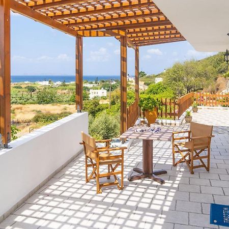 The Rock & The Lemon Tree Villa Sitia  Bagian luar foto